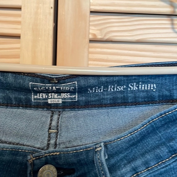 Levi’s Skinny Jeans - Picture 3 of 4